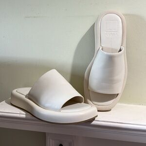 Dolce Vita new! leather slides sandals 7.5 fits 8